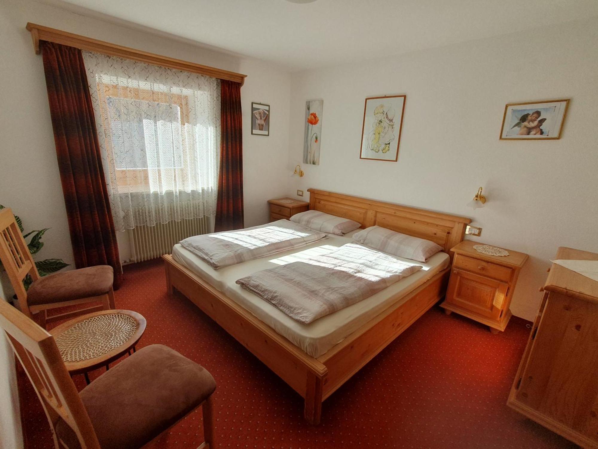 Apartments Somavia Ortisei Kültér fotó